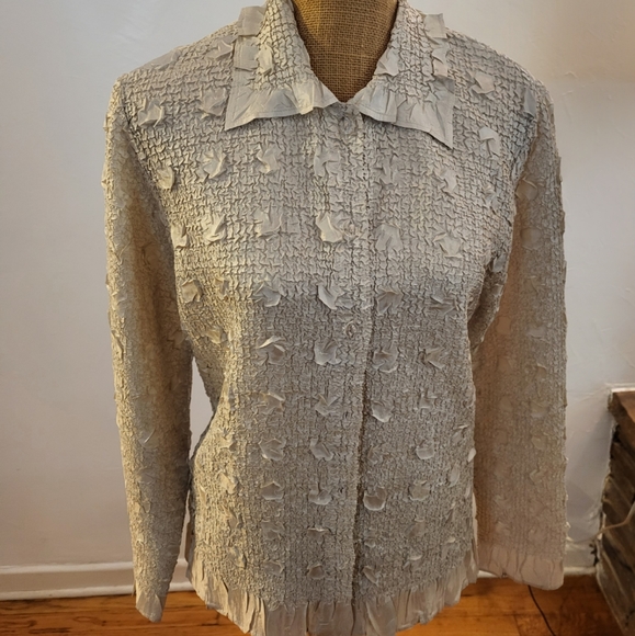 CDP and Co Tops - CDP & Co size large iridescent cream blouse